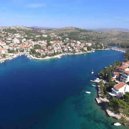 Marijana By Interhome Vikendica